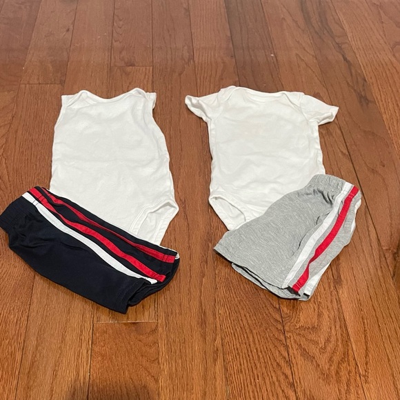 Baby Boy Shorts Set BUNDLE ( 4 pcs ) - Picture 2 of 4